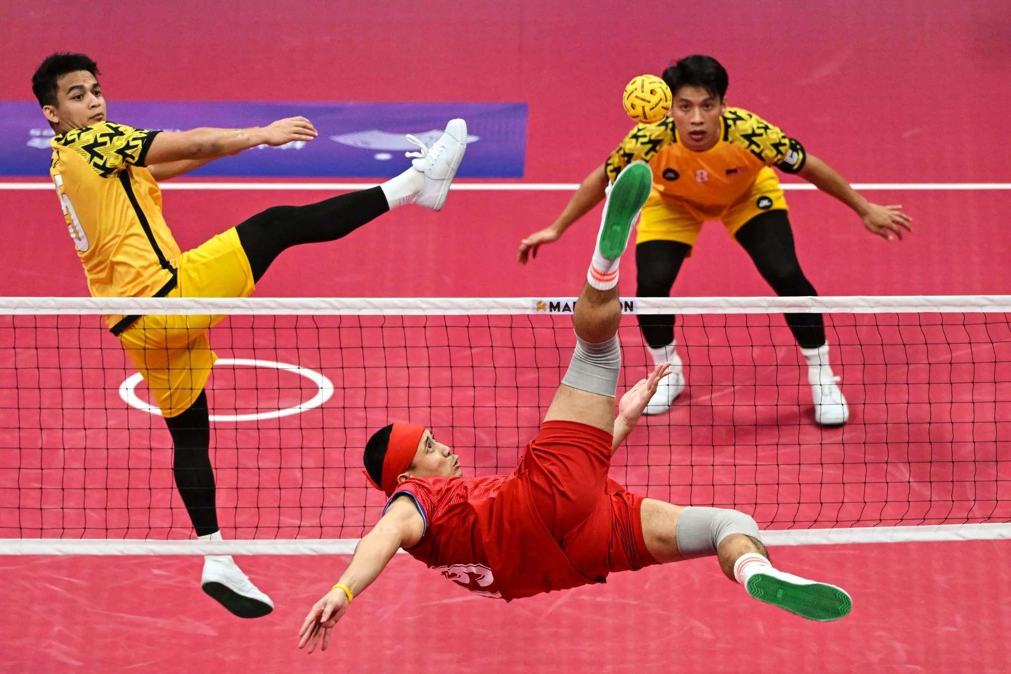 Malaysia and Thailand competing in the Asian Games 2026 sepak takraw final