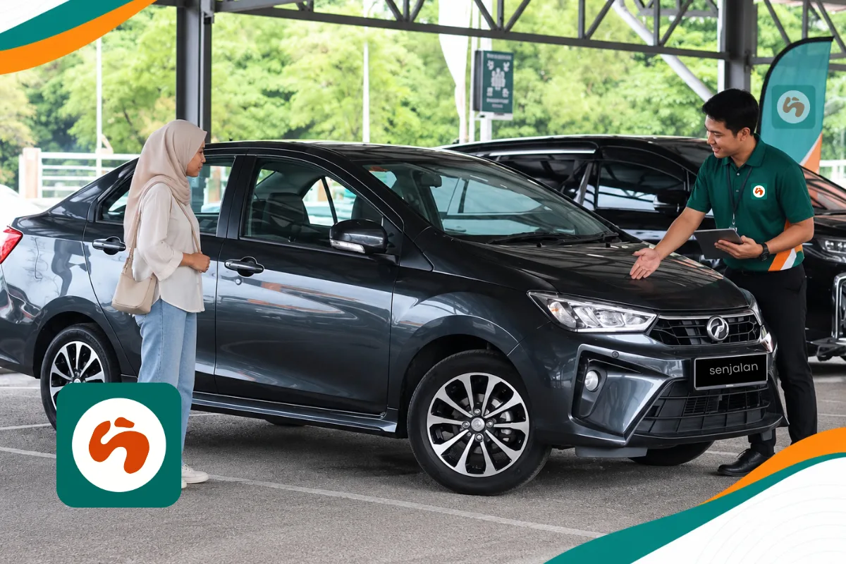 Traveller returning a rental car after a road trip in Malaysia